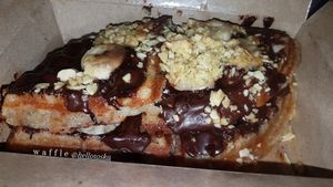 Golden Rush Waffle at Toska in Jakarta