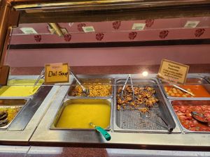 Buffet at India Taj Palace in San Antonio