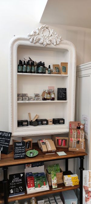 Massage and beard products oil at La Licorne de Victorine in Bayonne