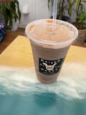 Shaka smoothie  at Raised by the Waves  in Kahuku