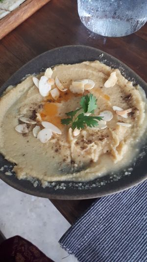 Jungle hummus at Gecko Republic Jungle Cafe in Koh Tao