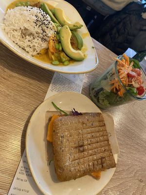   at Dean & David - Osakaallee in Hamburg