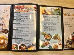 Menu: specials and rice bowls   at Botanist Cafe in Malacca