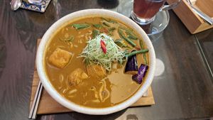Nonya curry with ramen at Botanist Cafe in Malacca