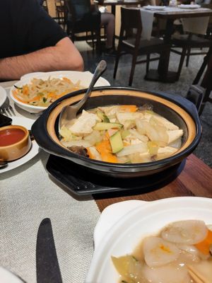  at Yi Wei Chinese Art in Genoa