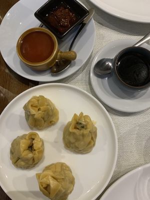 Dumplings at Yi Wei Chinese Art in Genoa