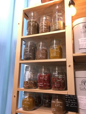 Spices / épices  at L'Epicerie Kilogramme in Paris