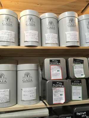 Tea / thé at L'Epicerie Kilogramme in Paris