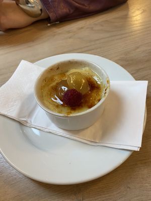 Creme brûlée  at Stem & Glory in London