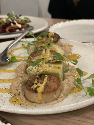 Scallops   at Stem & Glory in London