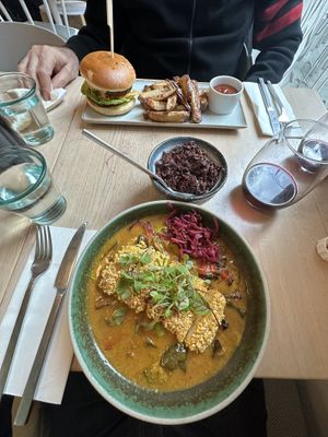 Katsu curry & dirty burger  #Veganuary at Stem & Glory in London