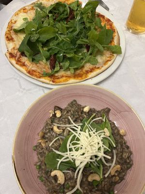 Vegan risotto and vegan pizza  at Mezzaluna  in St Pauls Bay