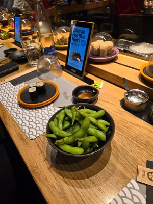 Edamame & Avocado Shushi at Yooji's Sushi - Bahnhofstrasse in Zurich