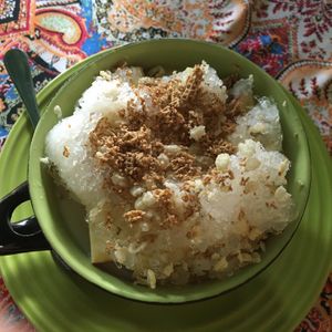 Fresh fruit halo-halo at Imas Vegetarian Restaurant in San Vincente Palawan