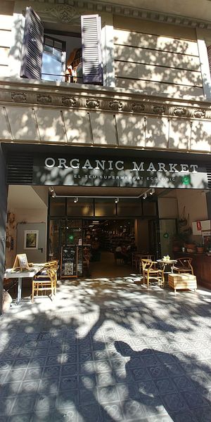 Very beautiful! 😍 at Organic Market - Urgell in Barcelona