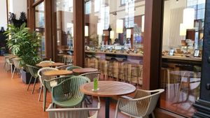 Kaiten (conveyor) at Yooji's Sushi in St Gallen