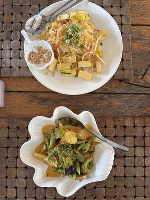 Pad Thai and panang curryy  at Sea Gypsea in Koh Yao Noi