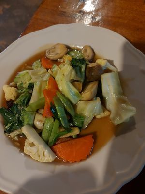 Mixed veggies at Yawee in Koh Lanta