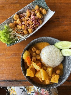 Both super delicious 70-80 baht each   at Yawee in Koh Lanta