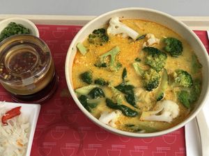 Curry Ra'mien (ask for vegan version)  at Ra'mien in Vienna