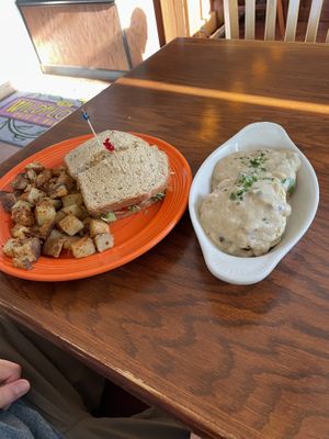 Biscuits and gravy, tempeh Reuben and breakfast potatoes  #Veganuary at Wildflower Cafe and Bakery in Arcata