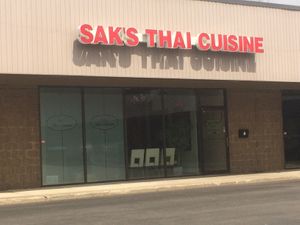 Outside in strip mall at Sak's Thai Cuisine in Fairport