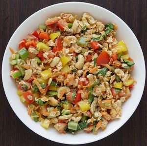 Cashews Oat Salad at Veganersworld 莘咖哩  in Tainan