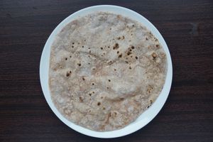 Roti: (Chapati): It is also called Tava Roti.  It is a major type of bread eaten with Curries and Dal in India. It is rich in protein.  at Veganersworld 莘咖哩  in Tainan