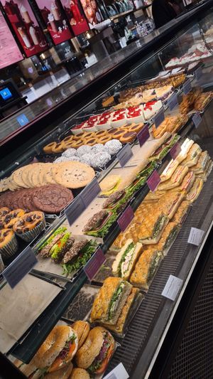  at Espresso House - Oslo S Flytogterminalen in Oslo