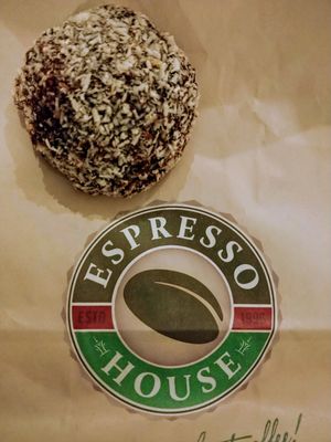 Chocolate ball at Espresso House - Oslo S Flytogterminalen in Oslo