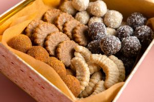 VEGAN &RAW Christmas pastry, all Gluten-free at Nueva Via Cakes in Bratislava