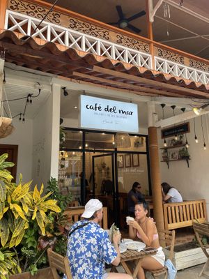   at Café Del Mar in Bocas Del Toro