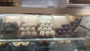 Vegan balls at Anima Pastelería in Vina Del Mar
