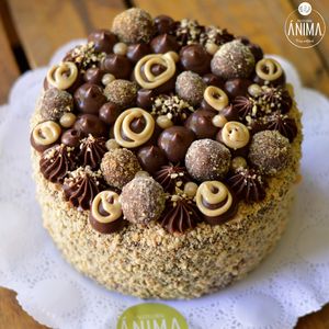 Birthday Cakes
We ask for 2 days in advanced to make your birthday cake. 
Whatsapp us, call us or buy in online www.animapasteleria.cl at Anima Pastelería in Vina Del Mar