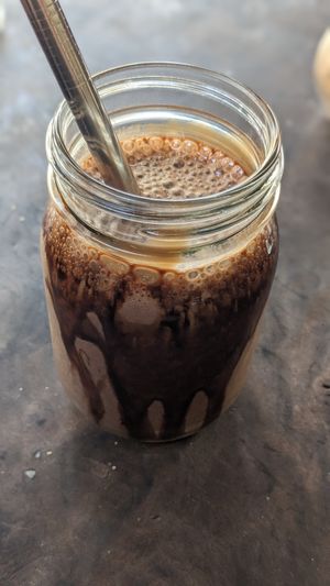 🍌🍫🥤 Banana Chocolate Smoothie at Brother Bong in Siem Reap