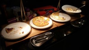 Pizza at Yù Lián Zhāi - Regal Lotus in Taipei