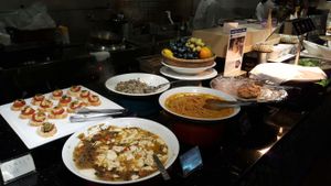 Douhua and other dishes at Yù Lián Zhāi - Regal Lotus in Taipei