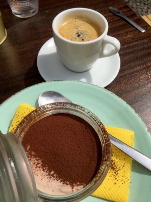 vegan tiramisu at Cabane  in Lisbon