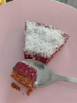 Cake at Cabane  in Lisbon