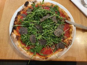 Costumizable pizza at Molino Pizzeria Ristorante - Stauffacherstrasse in Zurich