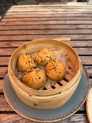 Momo  at Negishi - Niederdorf in Zurich