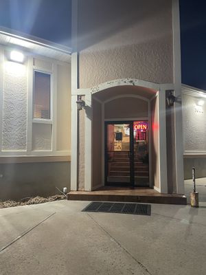 Entrance   at Lam's Vietnamese Restaurant in Sioux Falls