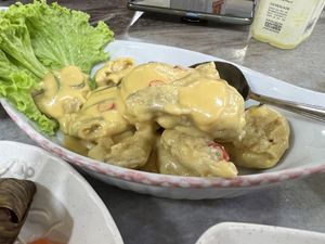 Creamy mushrooms 6/10, the ones at zizai and rulai is still better  at Lin Lin Vegetarian Delight 霖霖素食 in East Singapore
