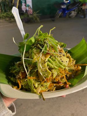 Tea leaf salad with avocado   at Kwenski's - Food Stall in Pai