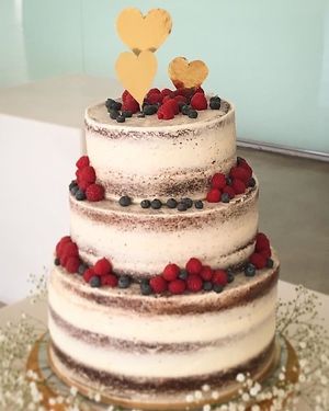 Wedding Cakes at Mamã Romã in Lisbon