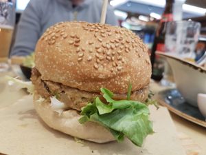 Burger at Veggie Burger by Biocenter in Barcelona