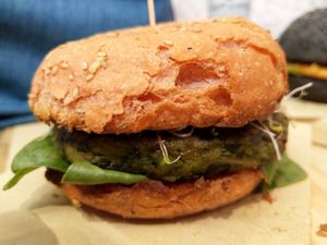 Vegan burger at Veggie Burger by Biocenter in Barcelona
