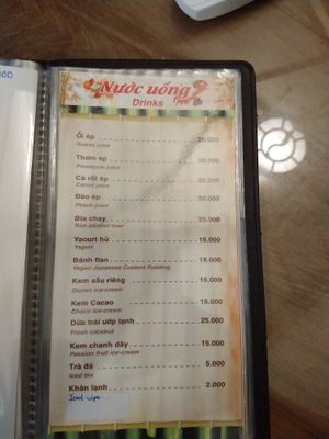 Menú at BamBoo Vegan in Nha Trang