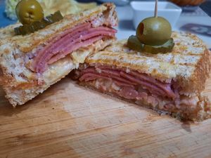 Reuben at Honest Pastures in Virginia Beach
