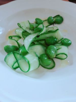 Fresh fava beans with cucumber slices at Turfanda in Ayvalik